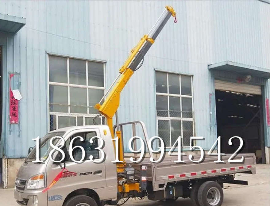 凯里市车载吊机1吨电动吊机全电动液压吊机车载吊机小型12V24V1吨随车吊油压随车吊出租